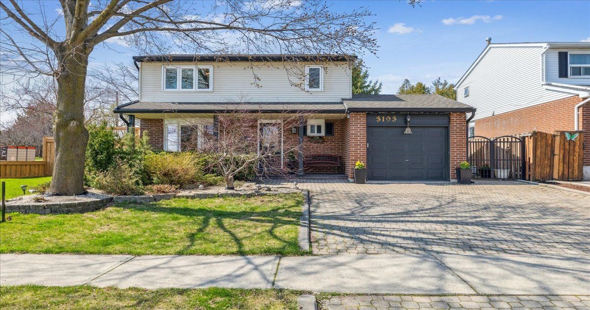 3193 Greenbough Crescent Burlington