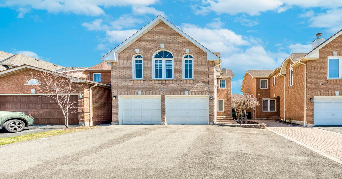 826 Winterton Way Mississauga