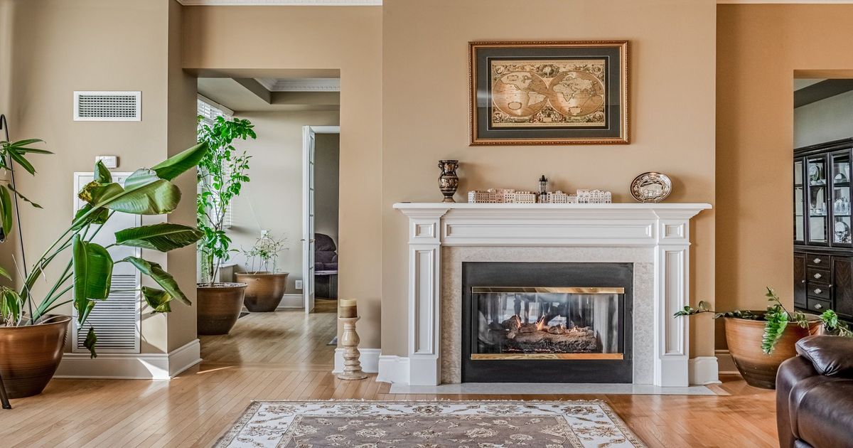 25 Kingsbridge Garden Circle Mississauga