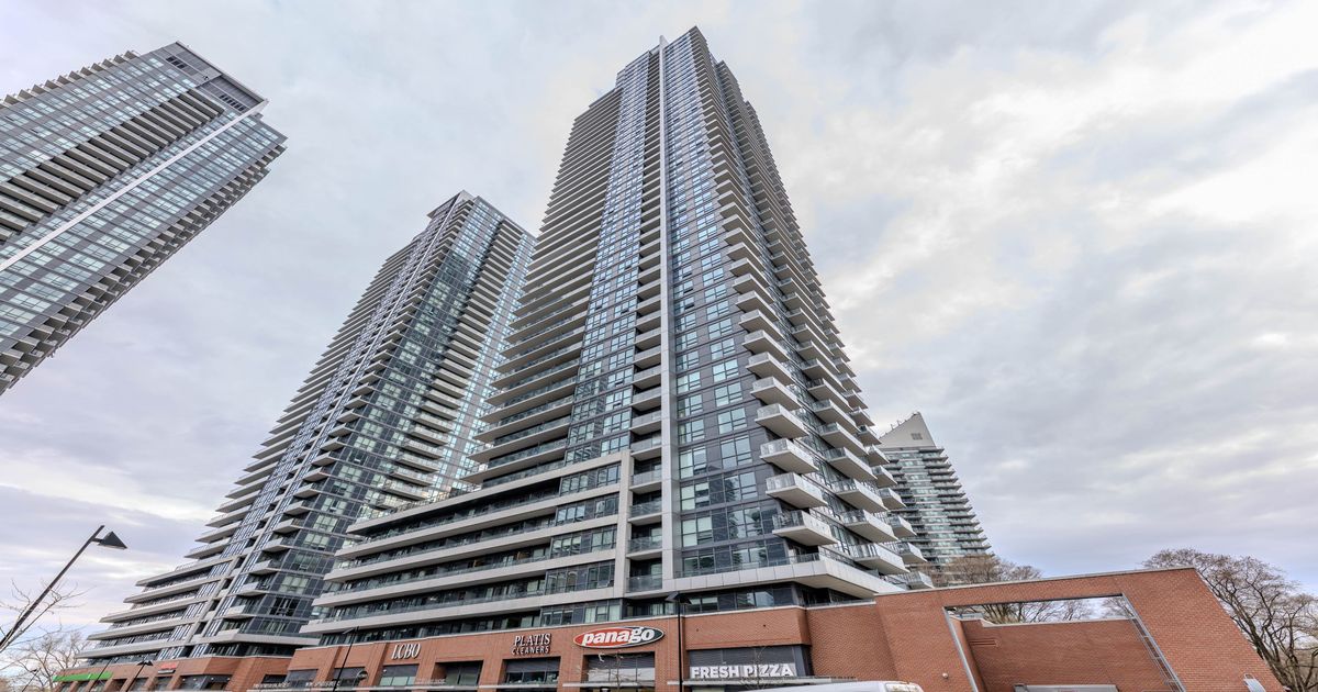 2220 Lake Shore Boulevard W Toronto