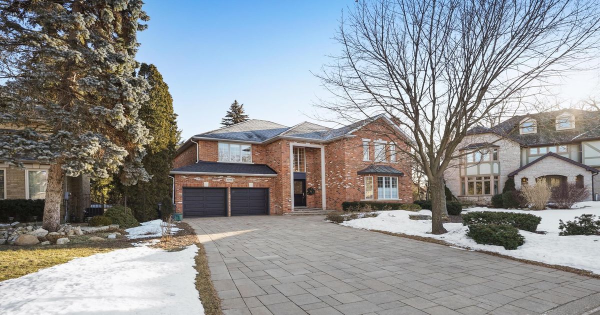 1283 Lindburgh Court Mississauga
