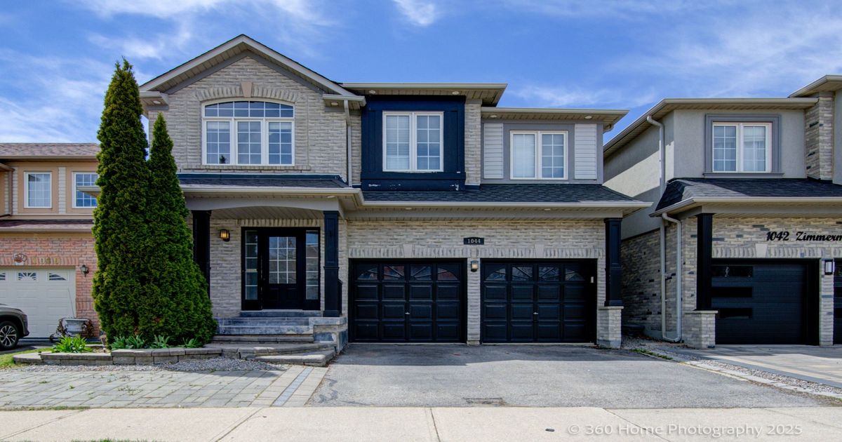 1044 Zimmerman Crescent Milton
