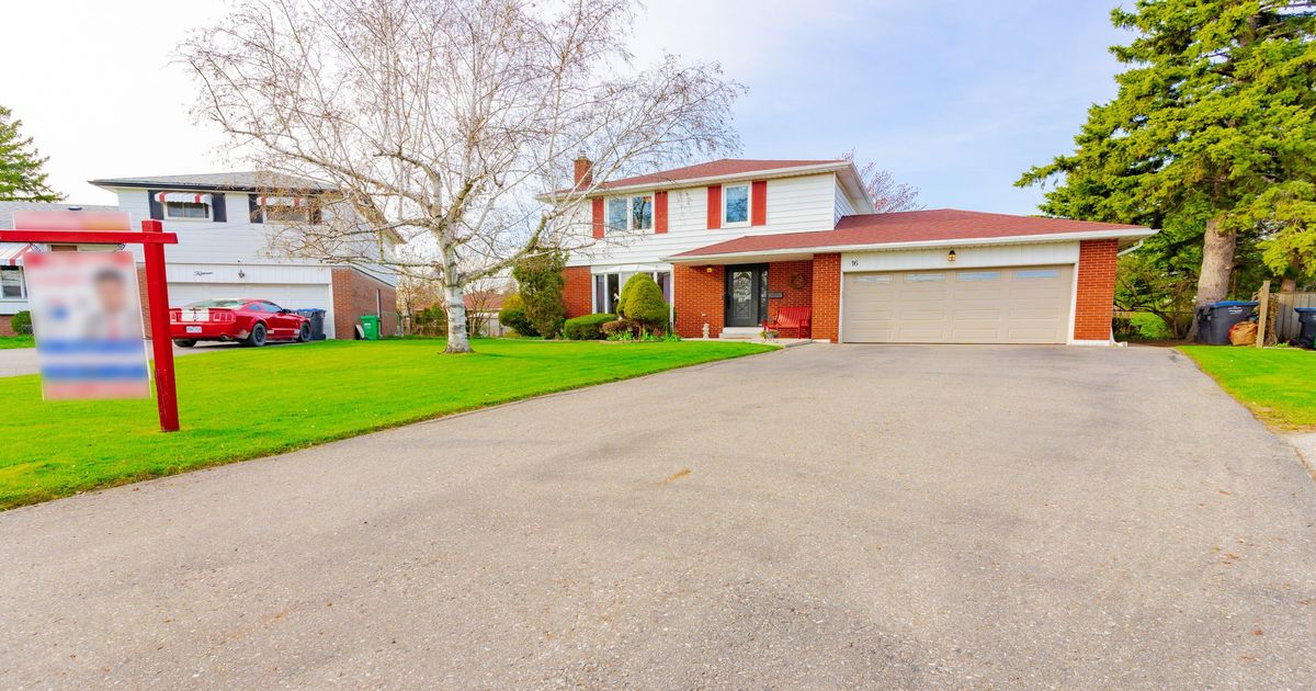 16 Dudley Place Brampton