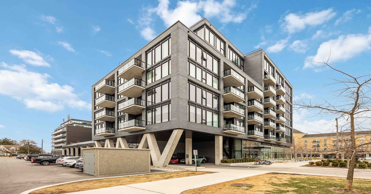 7 Smith Crescent Toronto