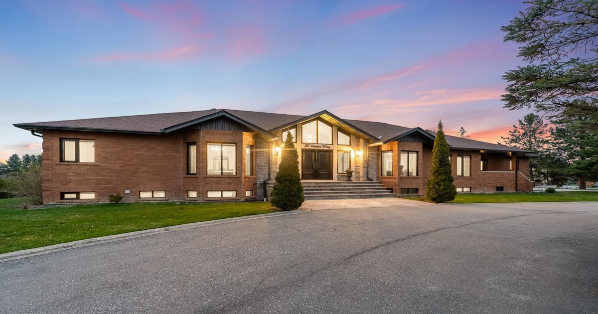 37 Fenton Way Brampton