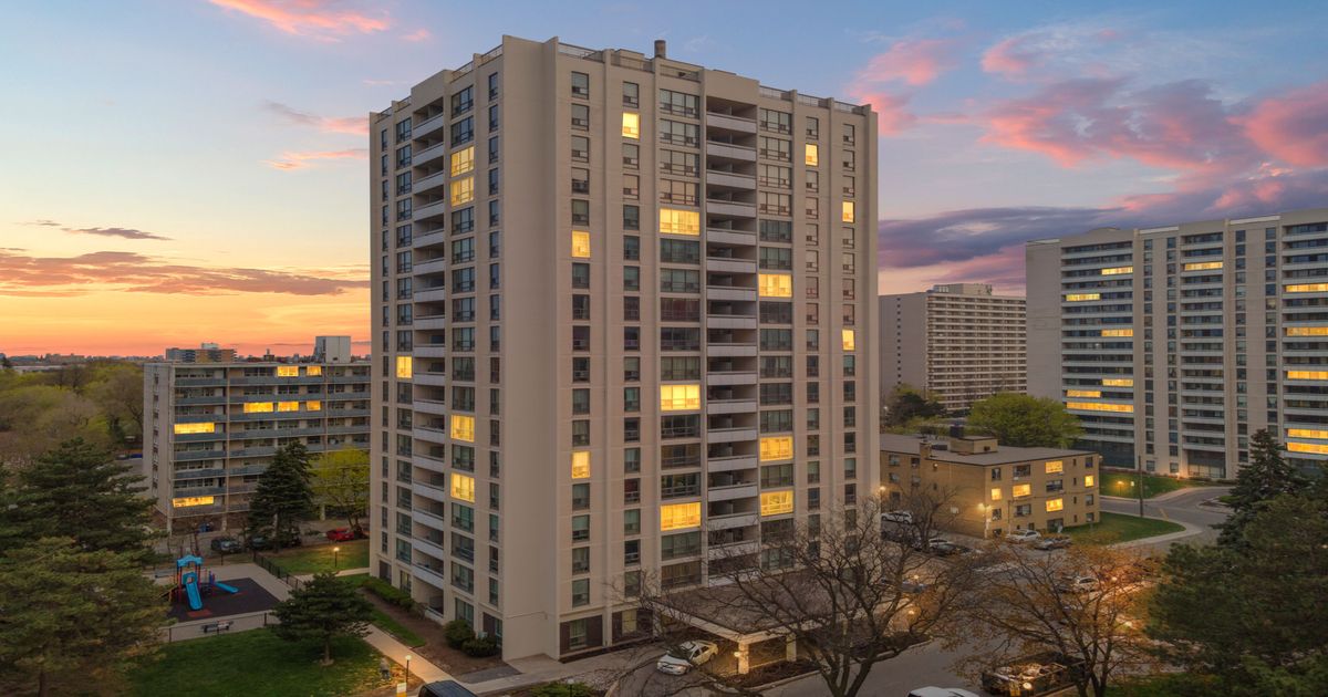 141 Lyon Court Toronto