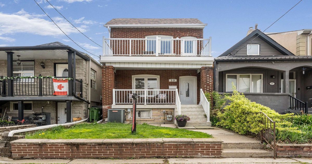 29 Gilbert Avenue Toronto
