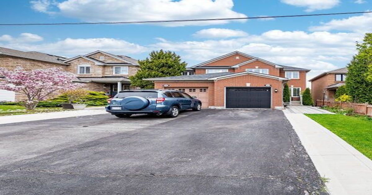 3185 Pearwood Place Mississauga