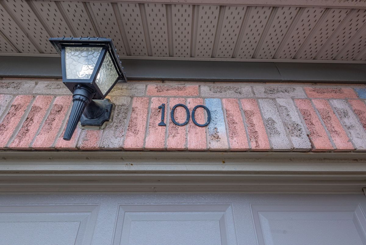 img-gallery