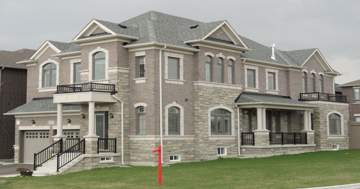 37 Jura Crescent Brampton