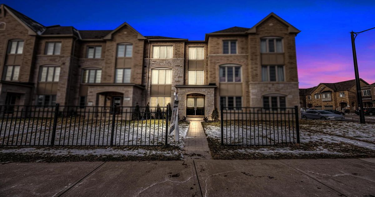 8575 Financial Drive Brampton