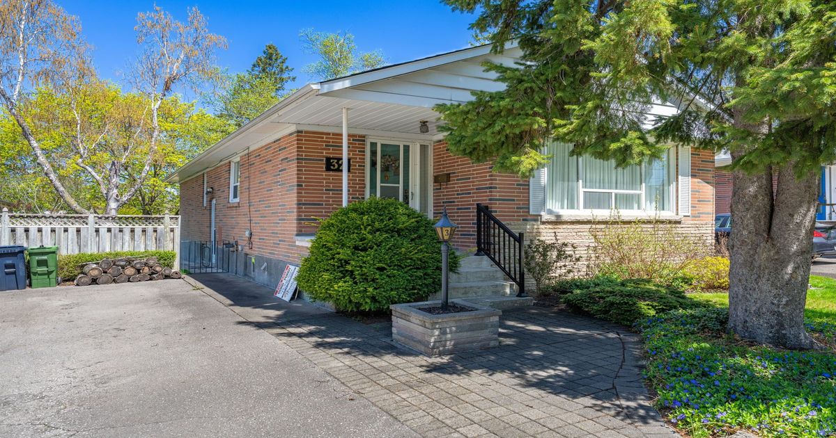 32 Cloverhill Road Toronto