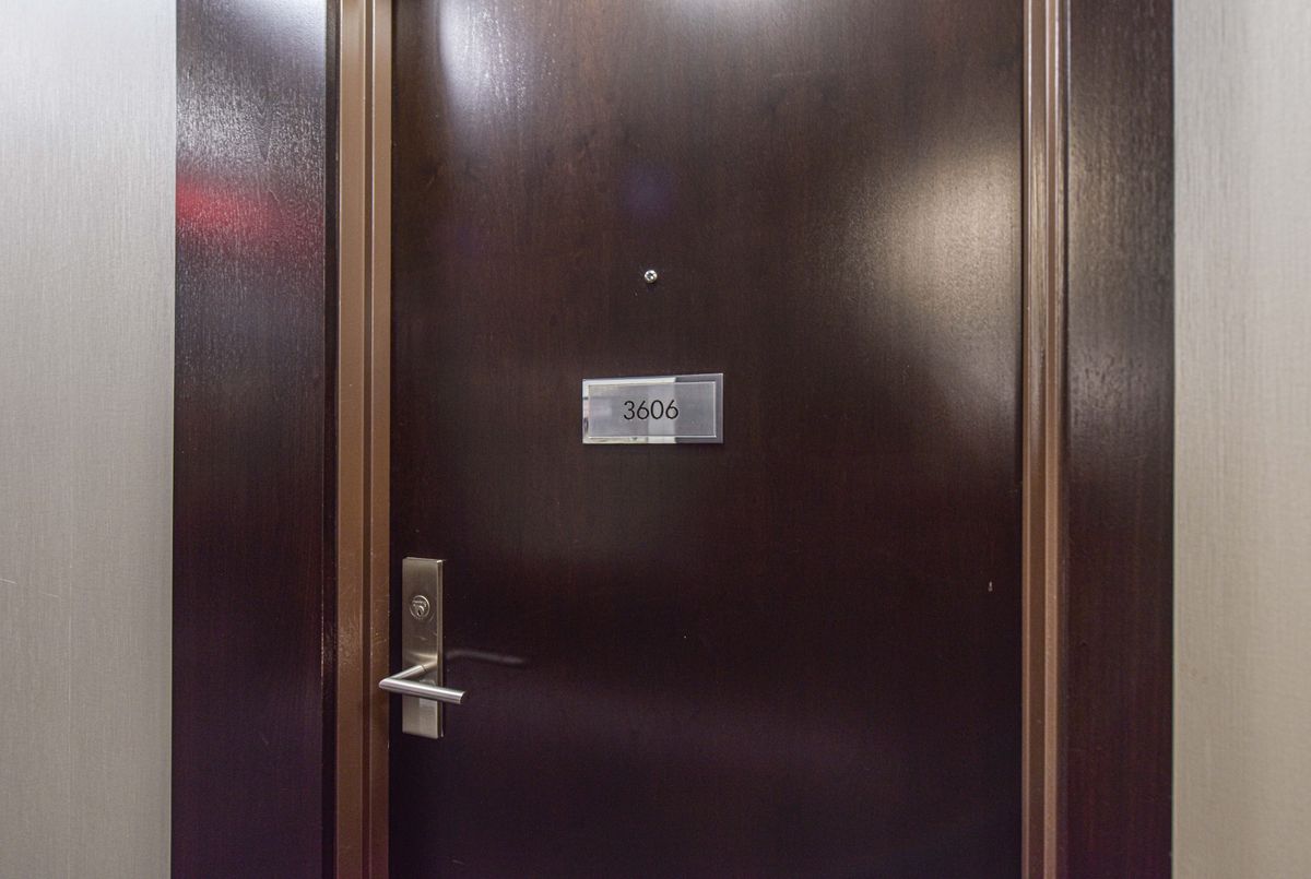 img-gallery