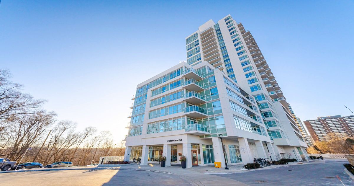 10 Wilby Crescent Toronto