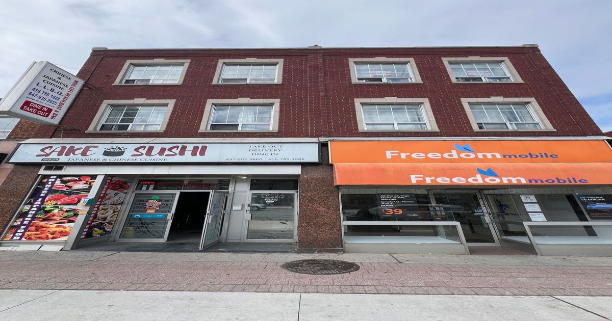 1662 Eglinton Avenue W Toronto