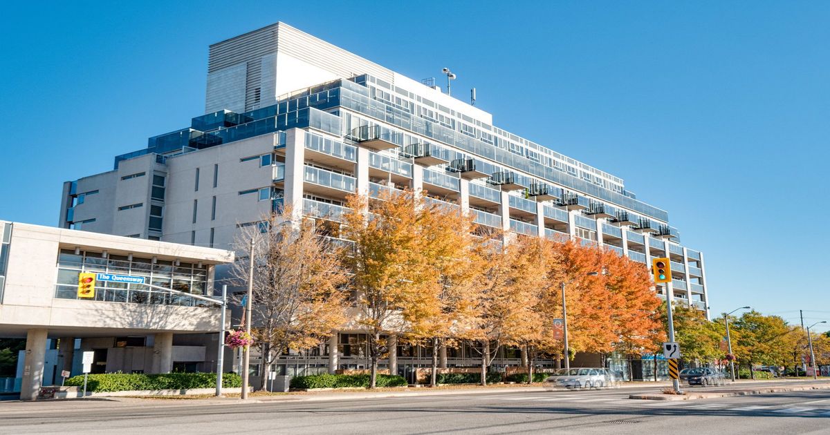 1040 The Queensway Avenue Toronto