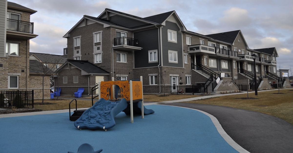 250 Sunny Meadow Boulevard W Brampton