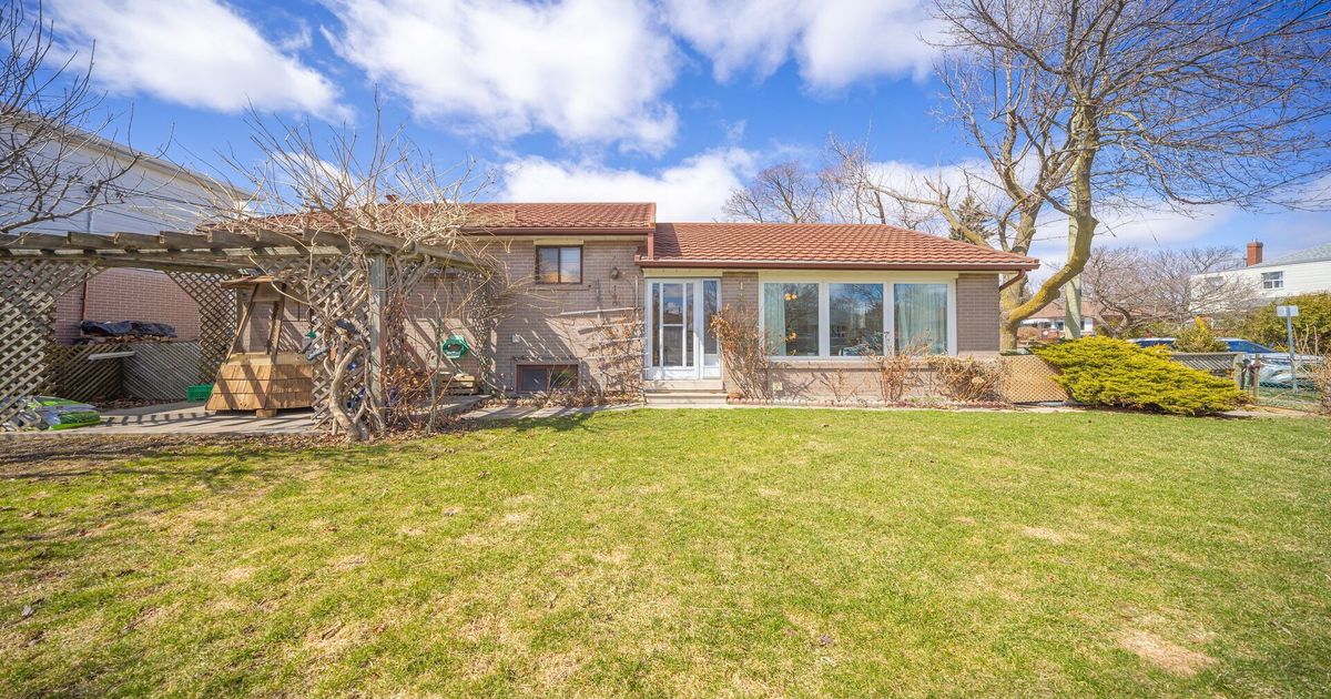 140 Vodden Street E Brampton