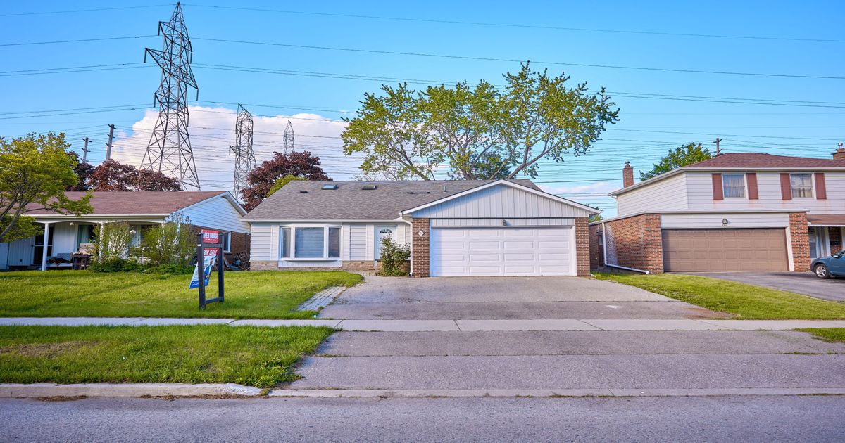 71 Willowridge Road Toronto