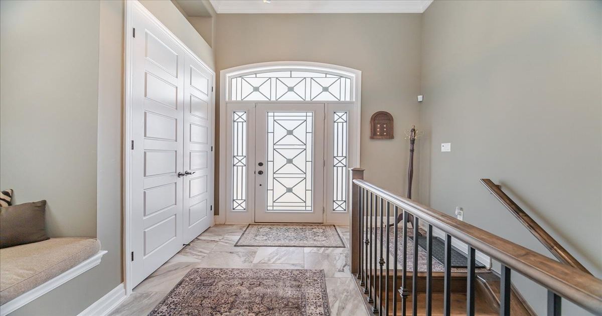 156 Camellia Crescent Oakville