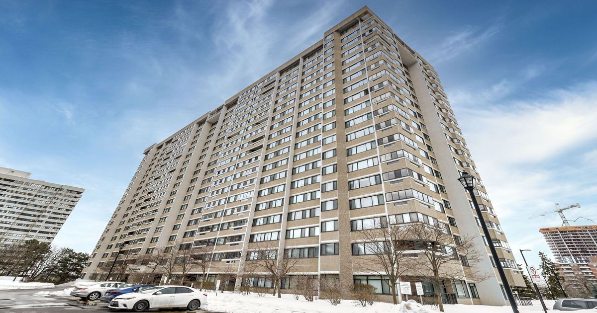 50 Elm Drive E Mississauga
