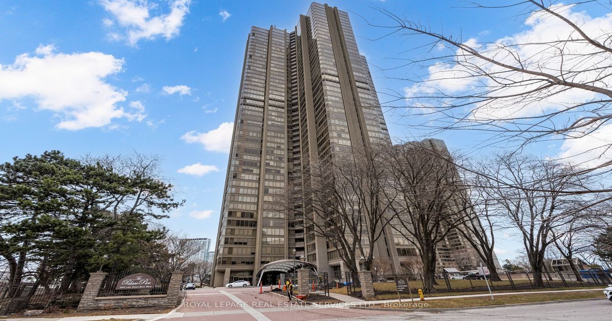 2045 Lake Shore Boulevard W Toronto