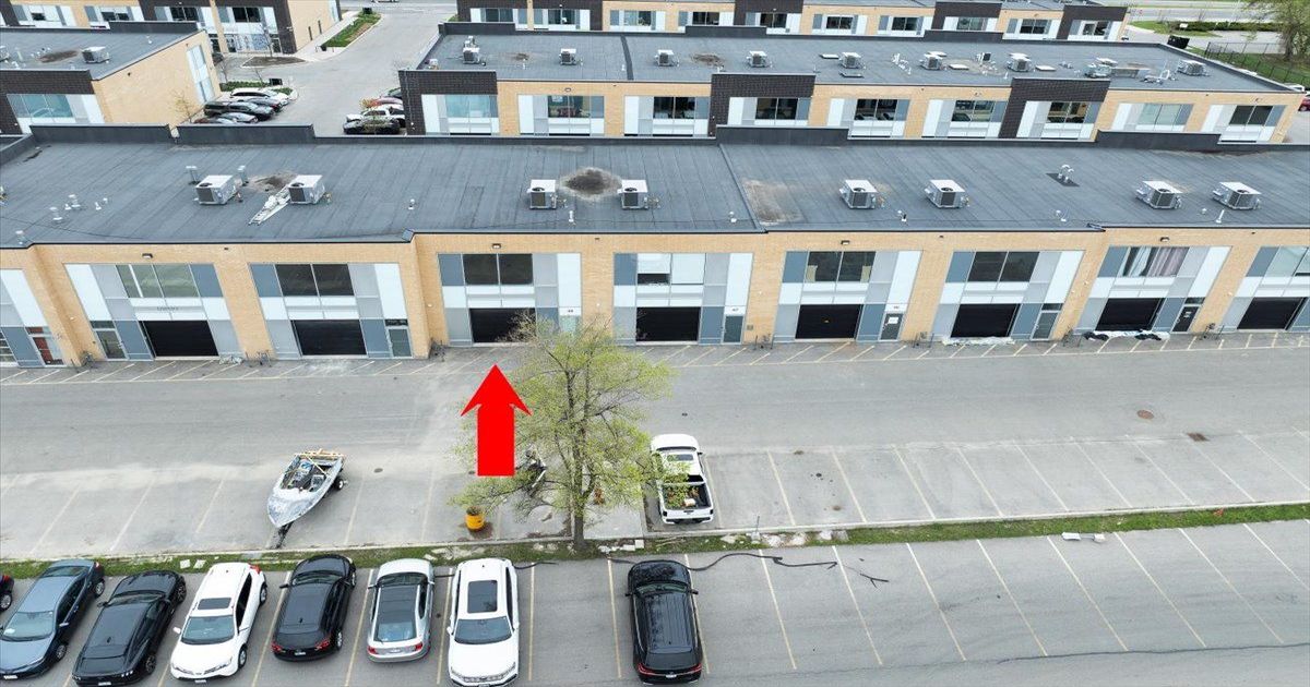 1215 Queensway N/A E Mississauga