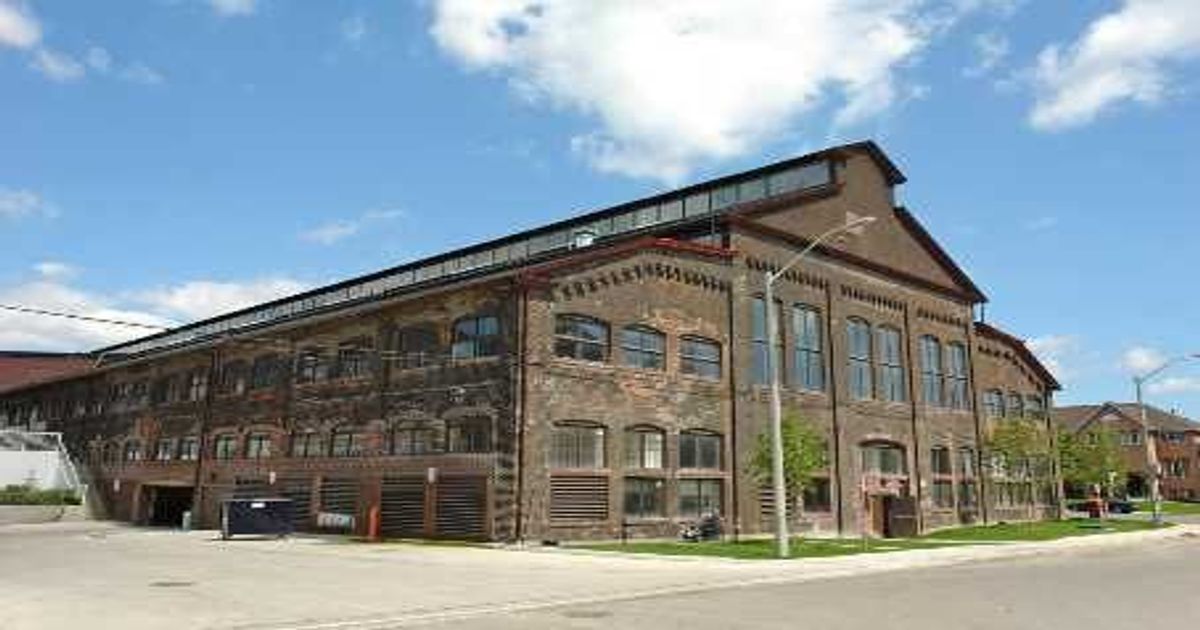 1100 Lansdowne Avenue Toronto
