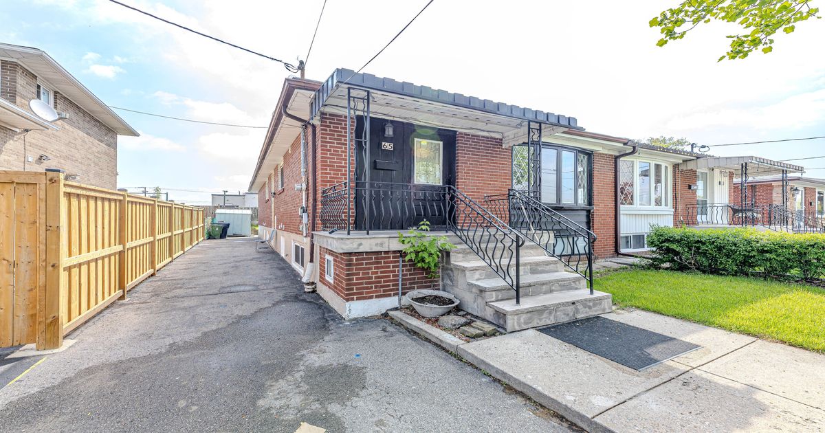 65 Elnathan Crescent Toronto