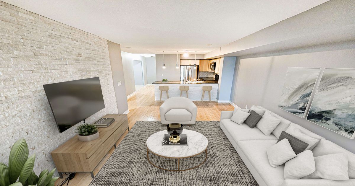 1 Elm Drive W Mississauga