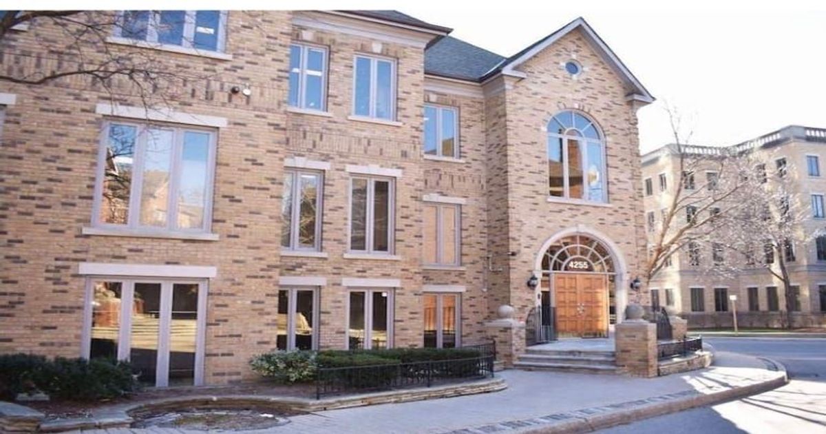 4255 Sherwoodtowne Boulevard Mississauga