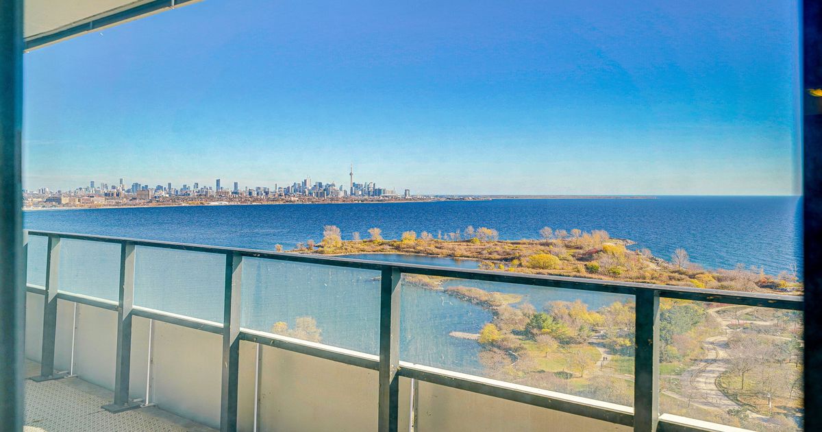 20 Shore Breeze Drive Toronto