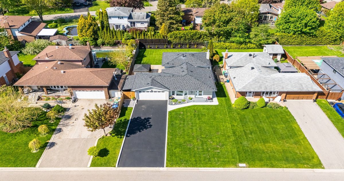 267 Bell Air Drive Caledon