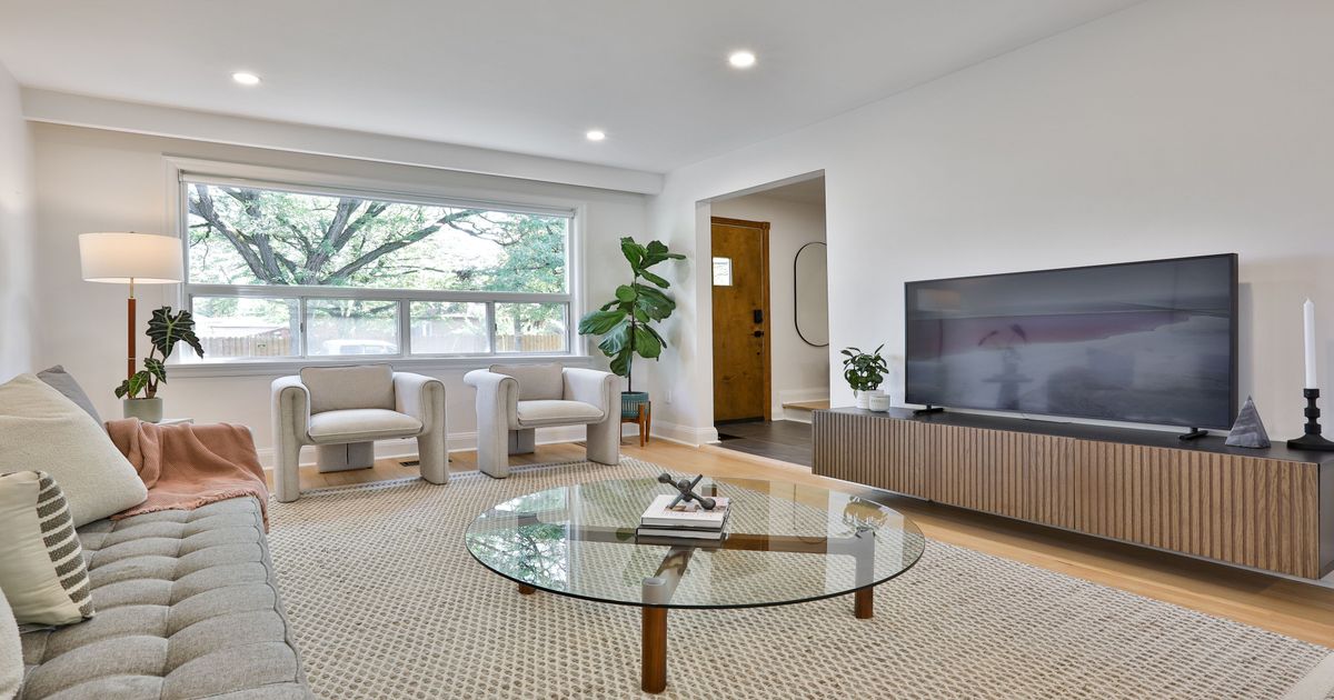 20 Amesbury Drive Toronto