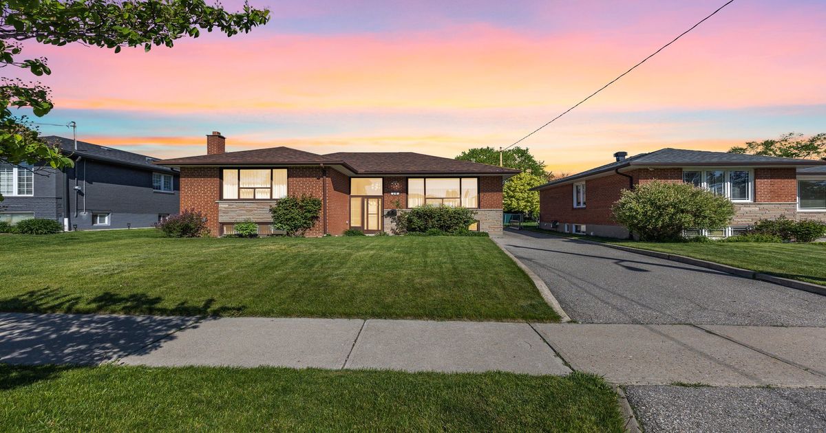 26 Ludstone Drive Toronto