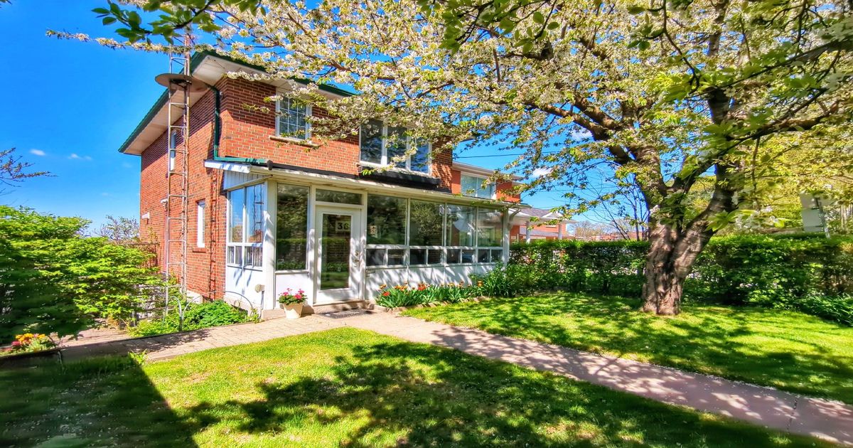 362 Silverthorn Avenue Toronto
