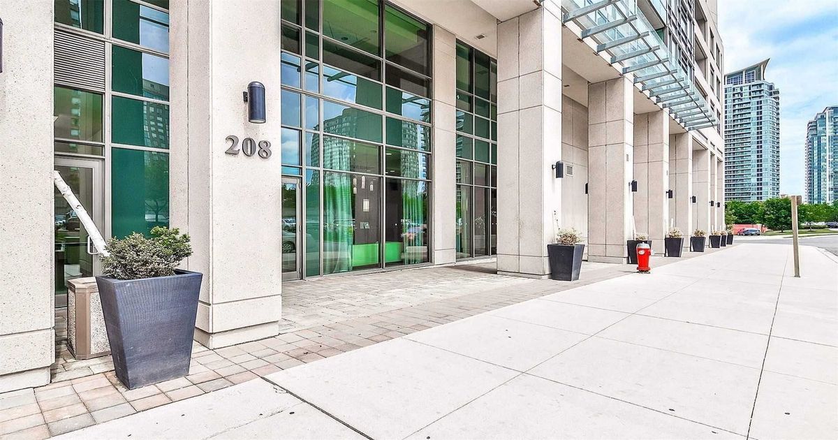 208 Enfield Place Mississauga