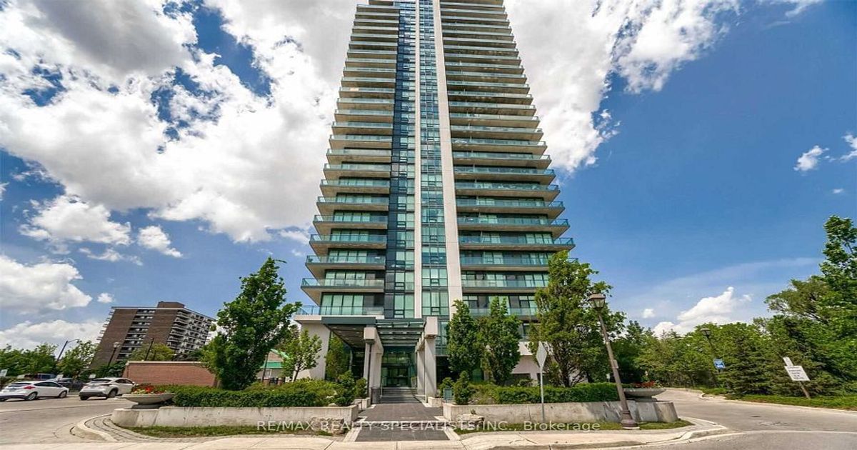 100 John Street Brampton