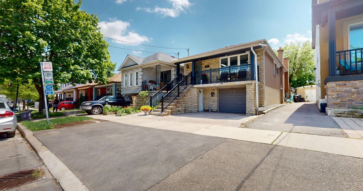 15 Maple Bush Avenue Toronto