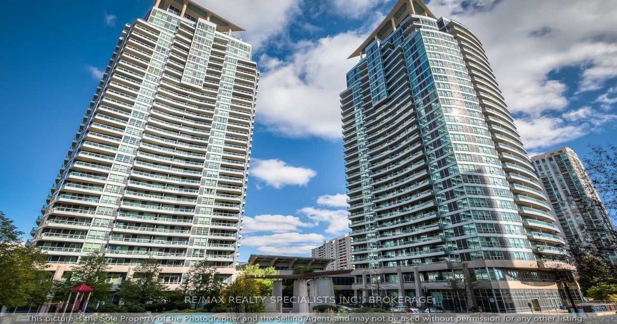 1 Elm Drive Mississauga