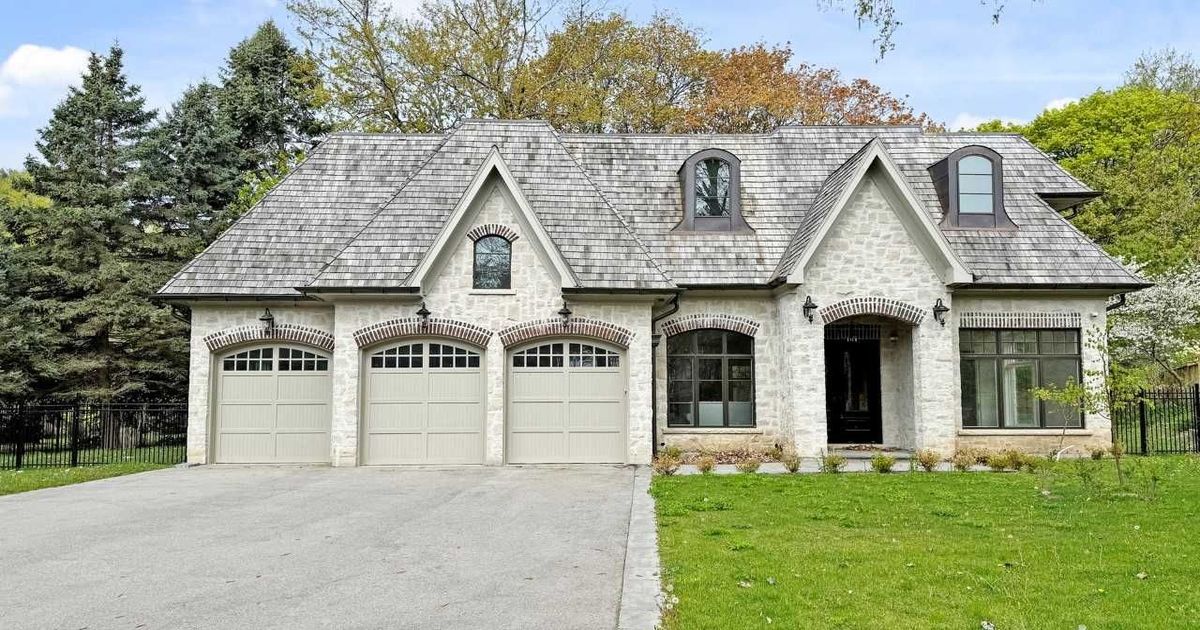 1257 Lakeshore Road W Oakville