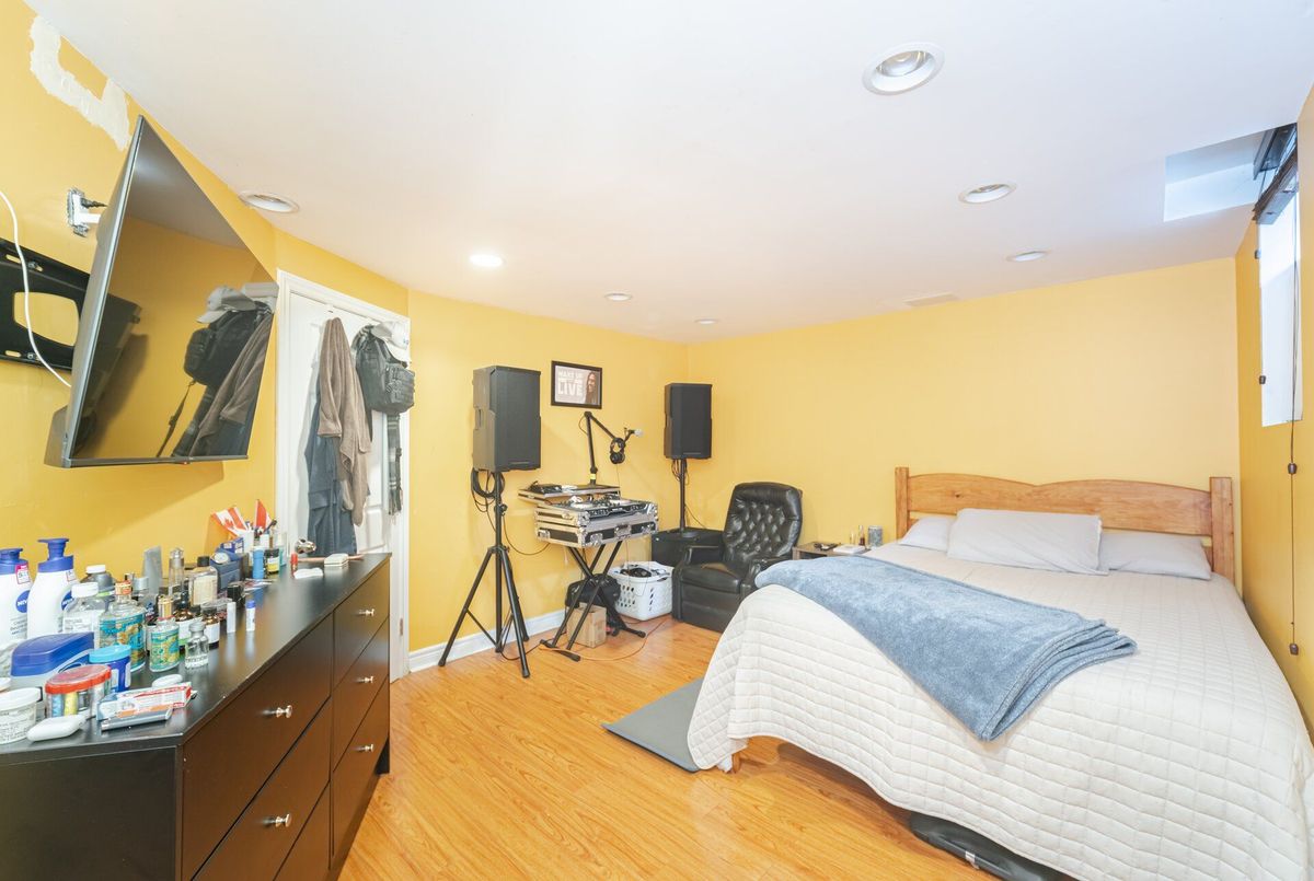 img-gallery