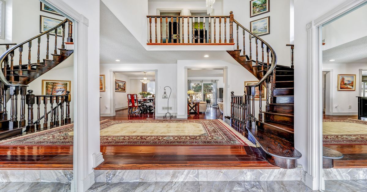 1665 Asgard Drive Mississauga