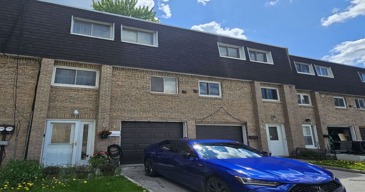 47 Lexington Avenue Toronto
