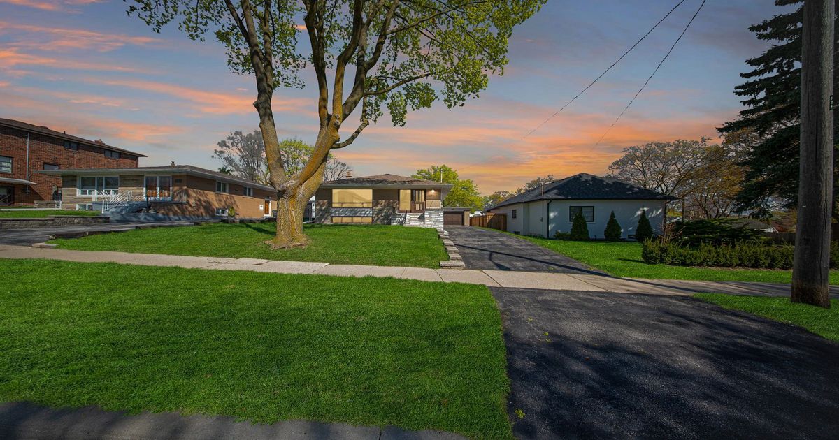 26 Crane Avenue Toronto