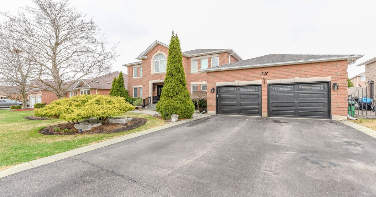 73 Colonel Bertram Road W Brampton