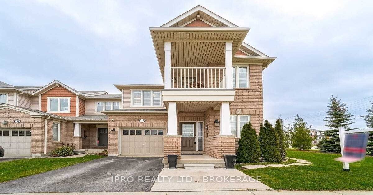 250 Woodley Crescent Milton