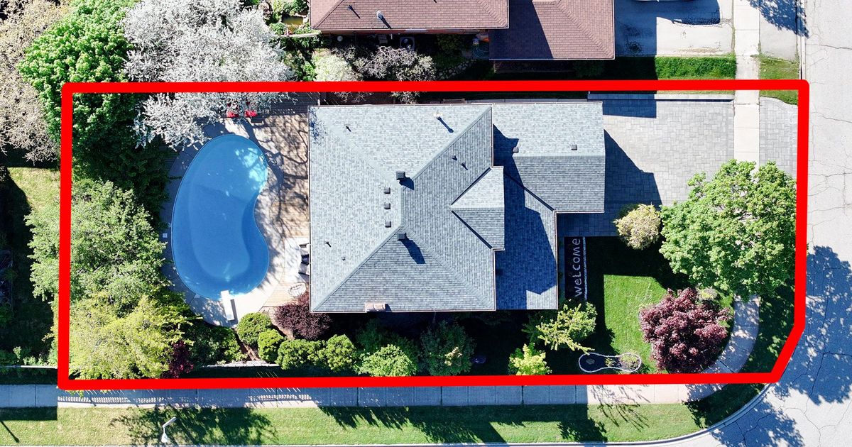 221 Old Orchard Circle Oakville