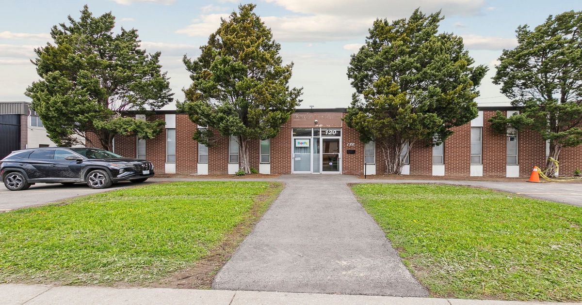 120 St.Regis Crescent Toronto