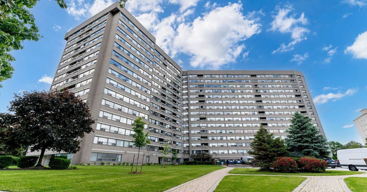 475 The West Mall N/A Toronto
